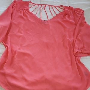 Flowy Coral 3/4 Sleeve Top with Lattice Design